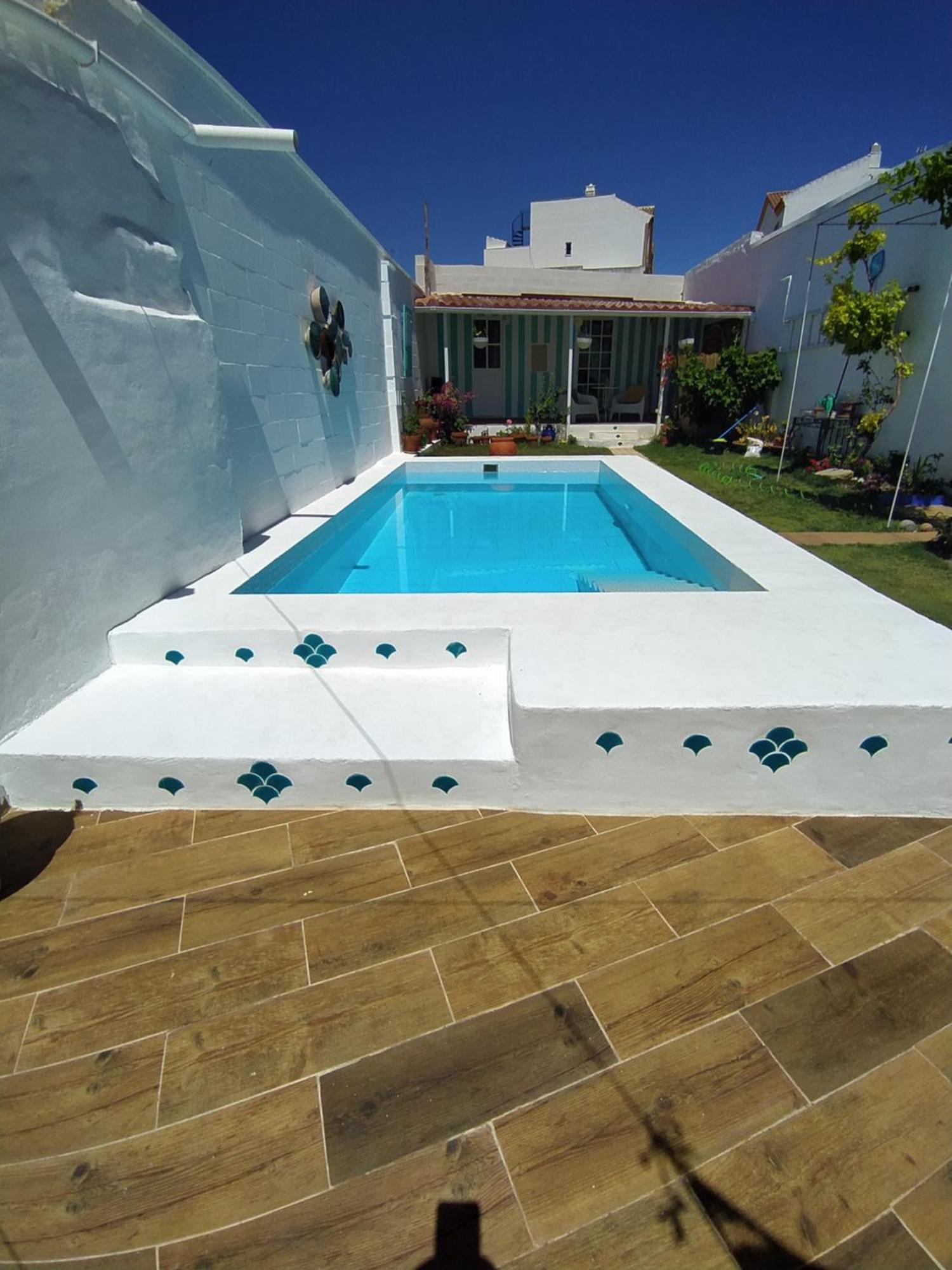 Vakantiehuis Casa Con Piscina Cerca De Sevilla